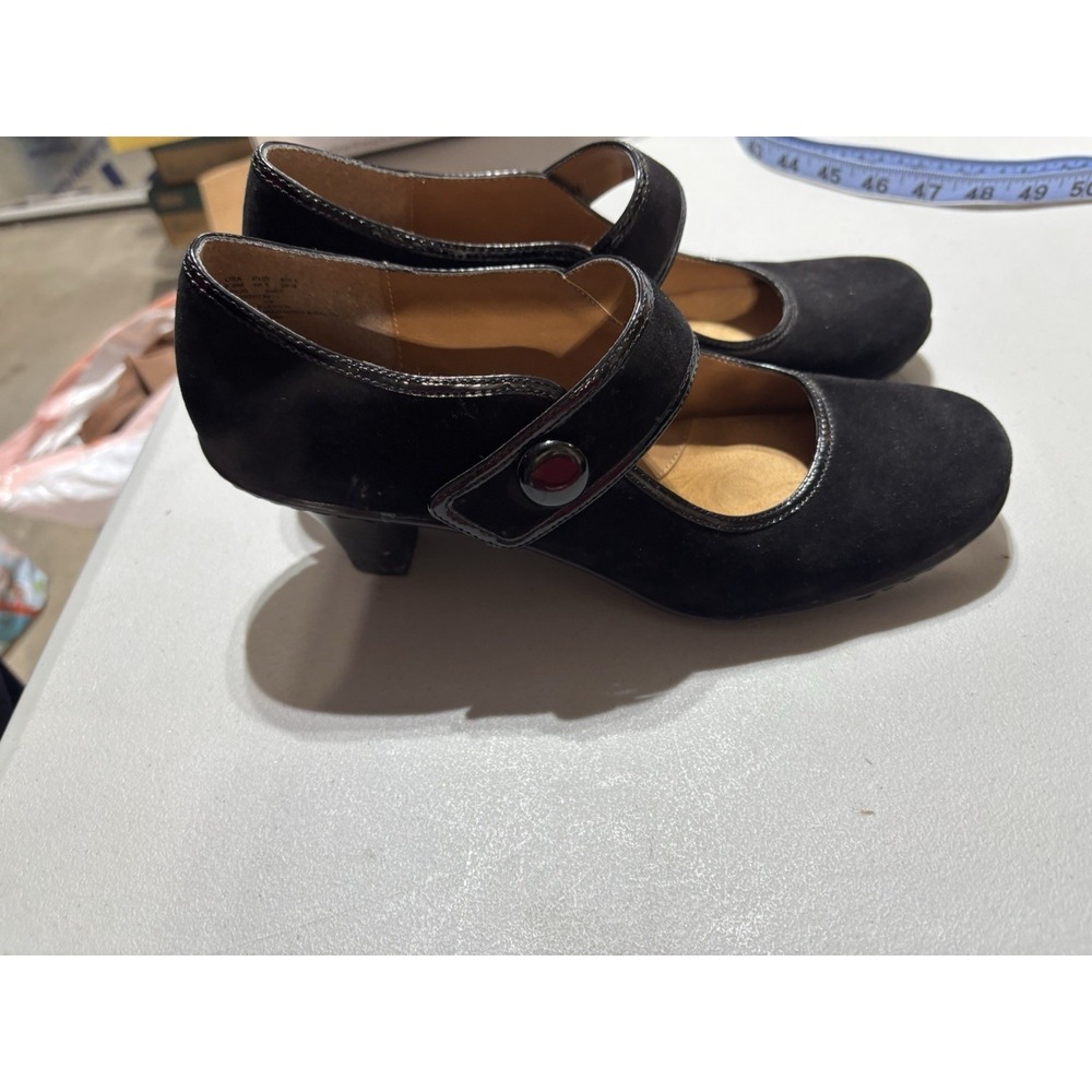 Sears I Love Comfort‎ "Dancer" Black Heels, Size 8.5
